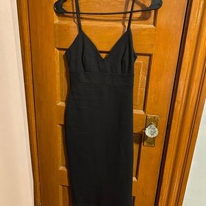 Black bodycon dress